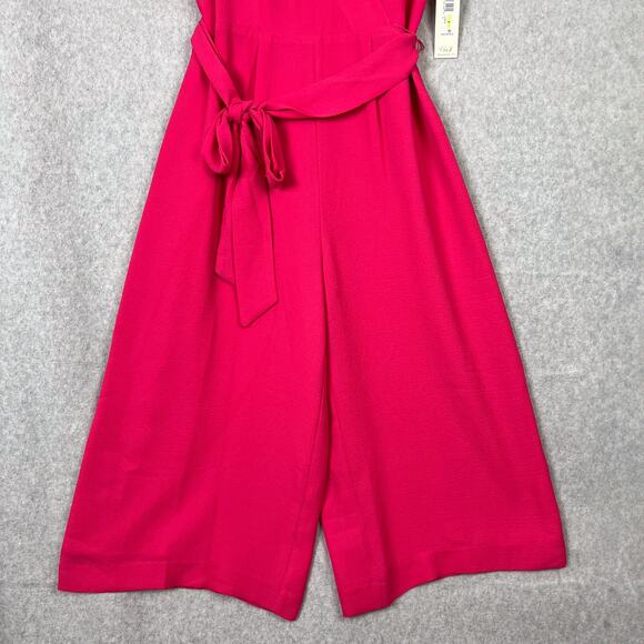Eliza J Short Sleeve V Neck Crop Jumpsuit in Hot Pink Size 4 - Picture 3 of 10